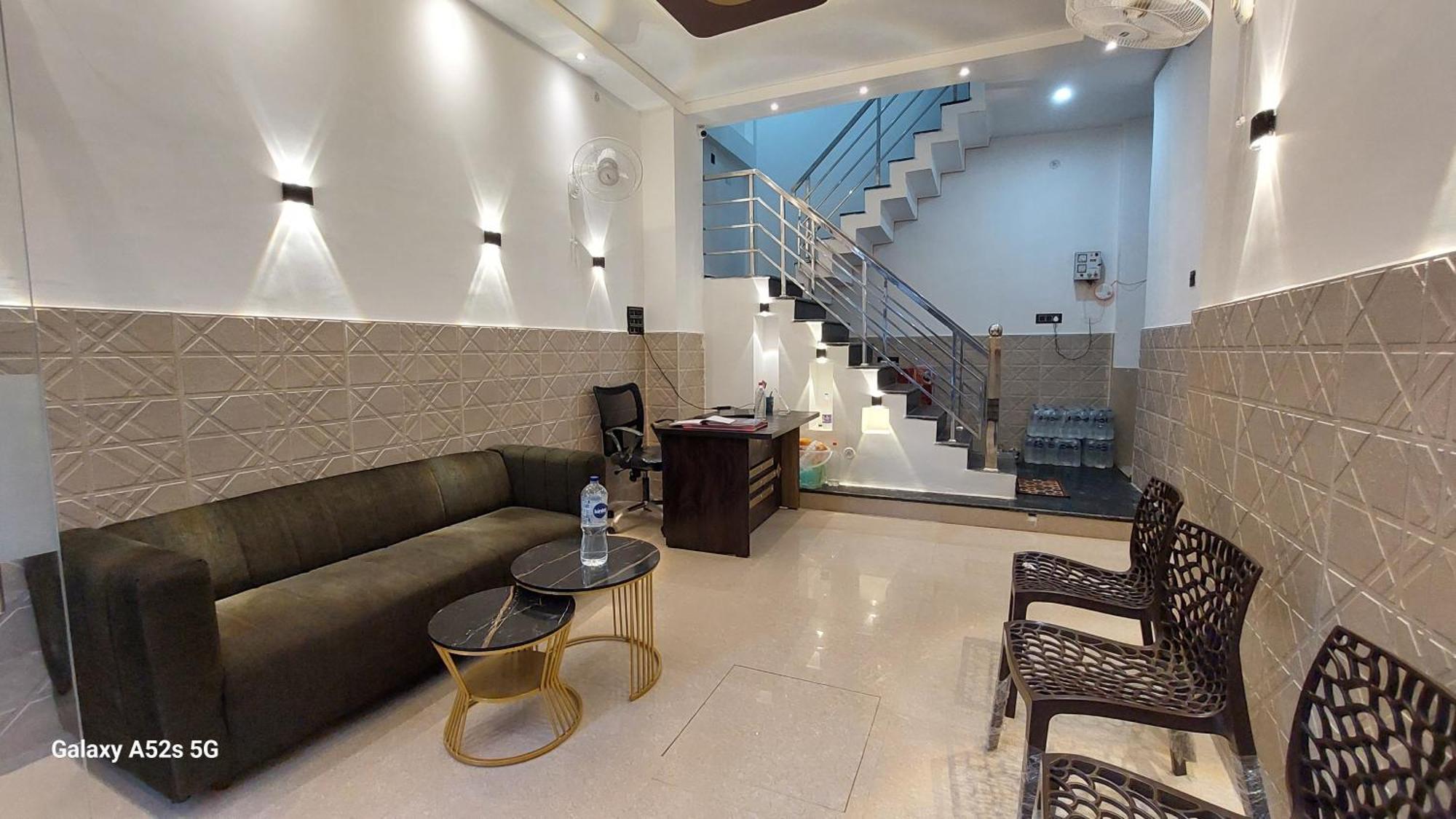 Narayani Paying Guest House Benares Buitenkant foto